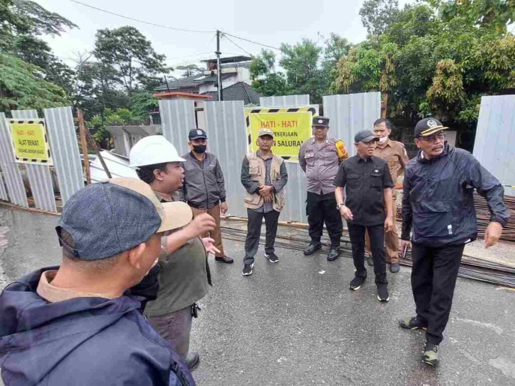 1db83a26 516d 4518 abb0 451d54ef16c8 Kekecewaan Komisi III DPRD Balikpapan Saat Sidak ke Proyek DAS Ampal PROKALTIM