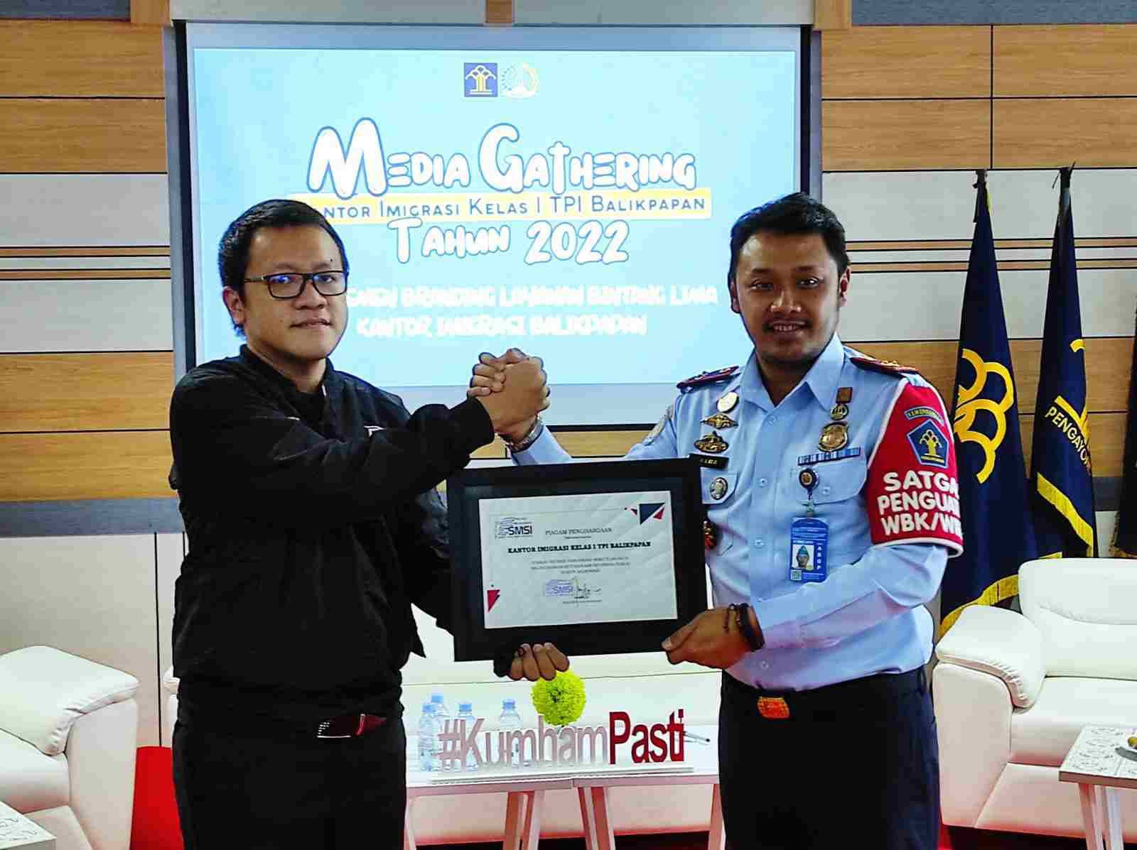 48768609 4744 4675 af1a fe61f7588a07 Kantor Imigrasi Balikpapan Raih Penghargaan Keterbukaan Informasi Publik PROKALTIM