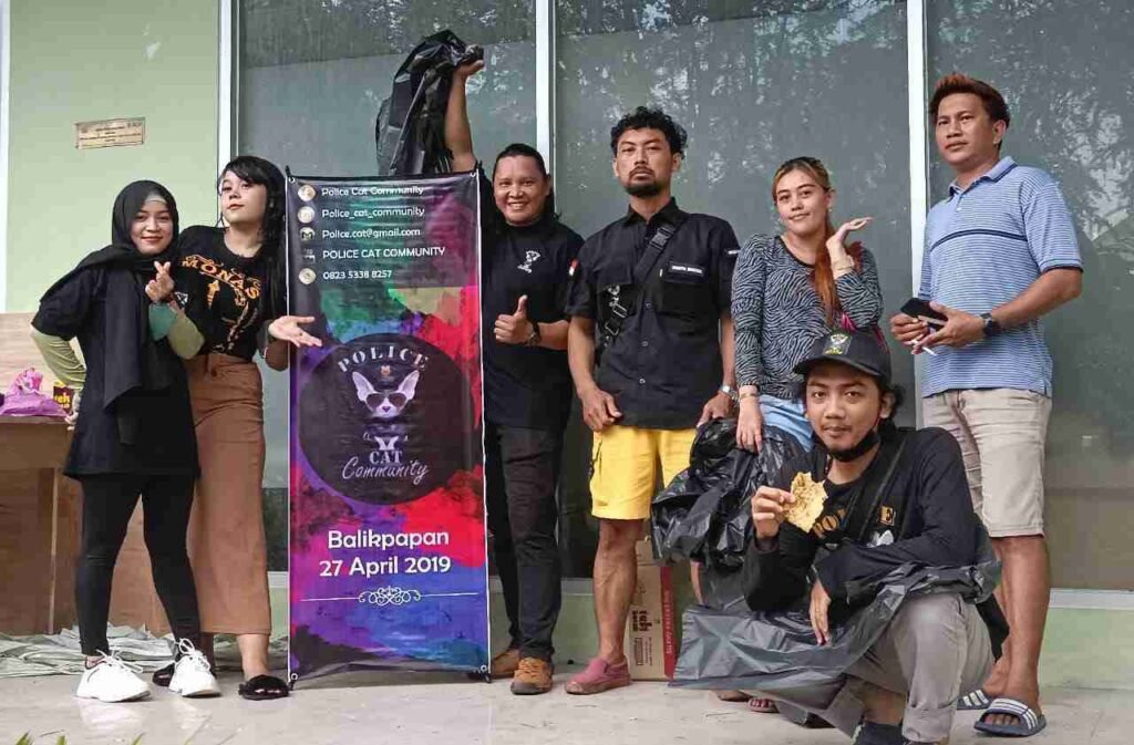 76d80ba4 411e 4407 ac75 d50321d1c44a Police Cat Community Balikpapan Bersih-Bersih di taman Monpera PROKALTIM