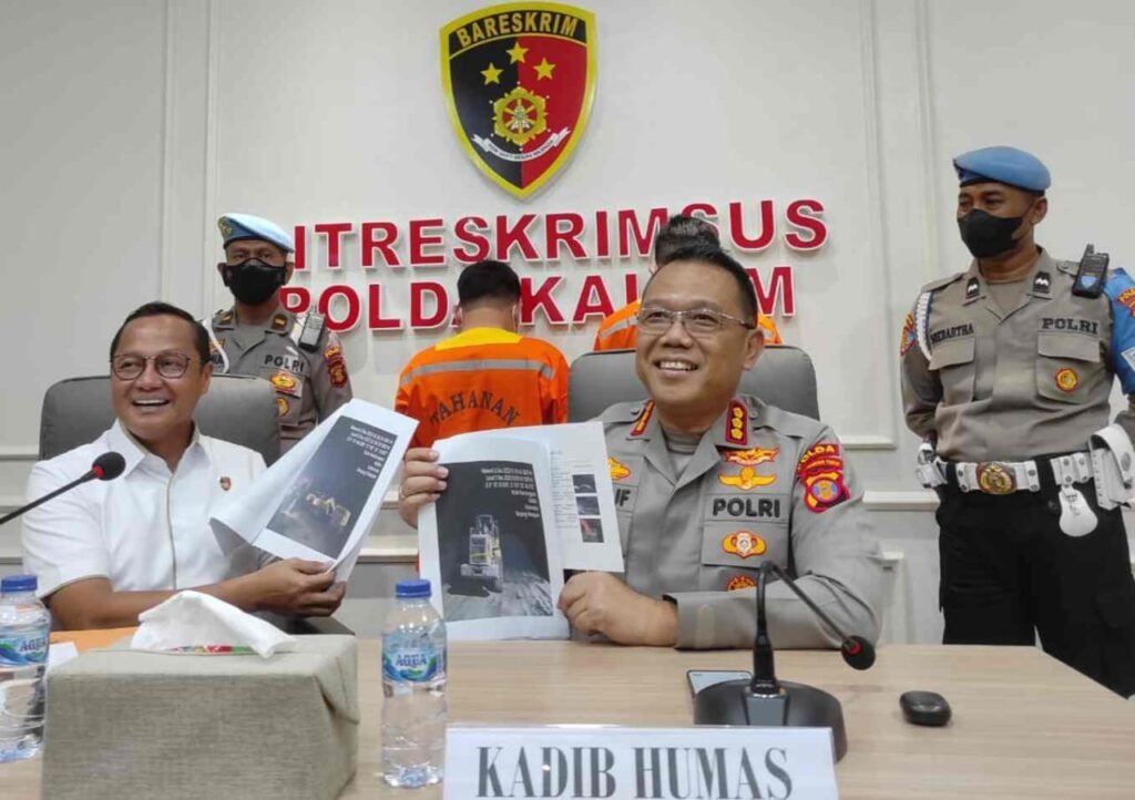 WhatsApp Image 2022 12 06 at 10.36.54 Polda Kaltim Ungkap Tambang Ilegal di Sebulu Kukar, Amankan Pengawas dan Pemodal PROKALTIM