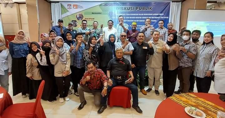 WhatsApp Image 2022 12 11 at 18.59.20 IWB Gelar Diskusi Publik, Humas Harus Berubah. Rizal: Hampir Seluruh Dunia Perlu Humas PROKALTIM