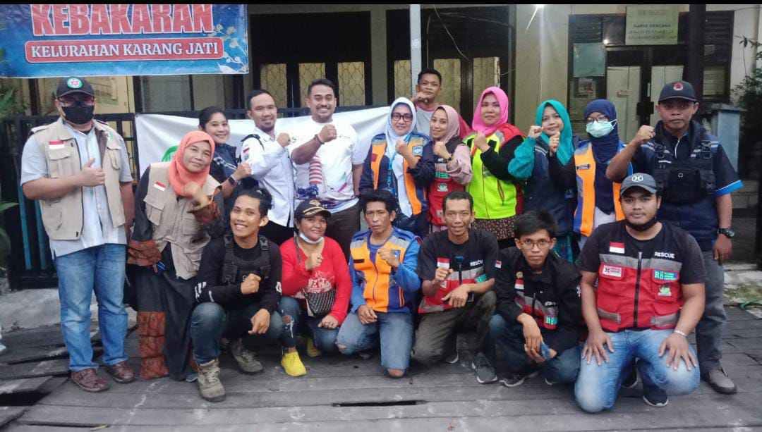 Pos Hangat Arlint Kobana Balikpapan Temani Korban Kebakaran Karang Jati