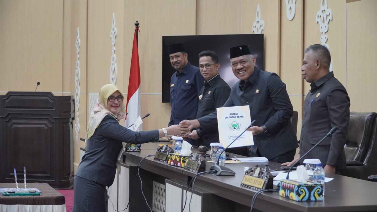 rapat paripurna dprd balikpapan