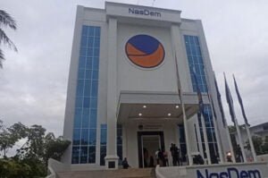 kantor dpw nasdem aceh 169 Pembenci Anies Lempari Kantor Nasdem Banda Aceh Dengan Telur Busuk PROKALTIM