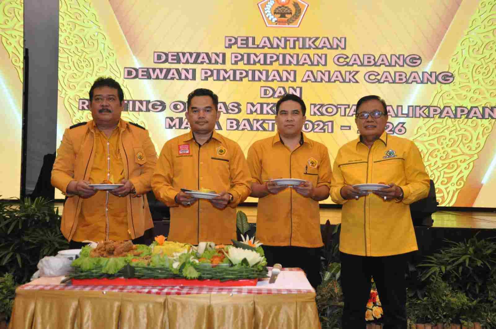 Abdulloh Resmi Pimpin DPC Ormas MKGR Kota Balikpapan, Siap Menangkan Partai Golkar di Pemilu Tahun 2024 PROKALTIM 3 WhatsApp Image 2023 01 09 at 09.56.16 Abdulloh Resmi Pimpin DPC Ormas MKGR Kota Balikpapan, Siap Menangkan Partai Golkar di Pemilu Tahun 2024 PROKALTIM