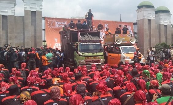 Buruh Tolak Perpu Cipta Kerja Sabtu Ini, 10 Ribu Massa Akan Geruduk Istana Negara