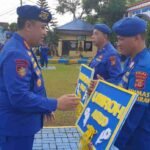 Dua Personel Polairud Polda Kaltim Dapat Reward Paket Umroh dari Dirpolairud