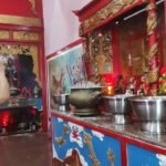 Warga Tionghoa Rayakan Ulang Tahun Klenteng Guang De Miao, Hadirkan Pertunjukan Barongsai