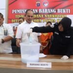 Ditresnarkoba Polda Kaltim Laksanakan Pemusnahan Barang Bukti Narkoba Jenis Sabu Sebanyak 161,58 Gram