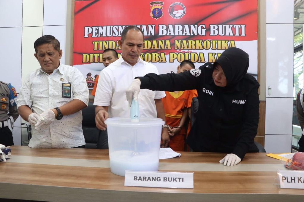 Ditresnarkoba Polda Kaltim Laksanakan Pemusnahan Barang Bukti Narkoba Jenis Sabu Sebanyak 161,58 Gram
