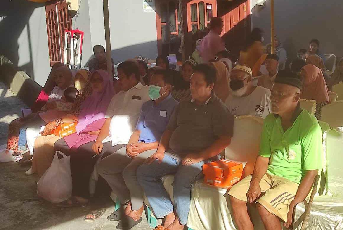 Warga Usulkan Semenisasi Jalan hingga PJU di Reses Fadillah PROKALTIM 2 Warga Usulkan Semenisasi Jalan hingga PJU di Reses Fadillah