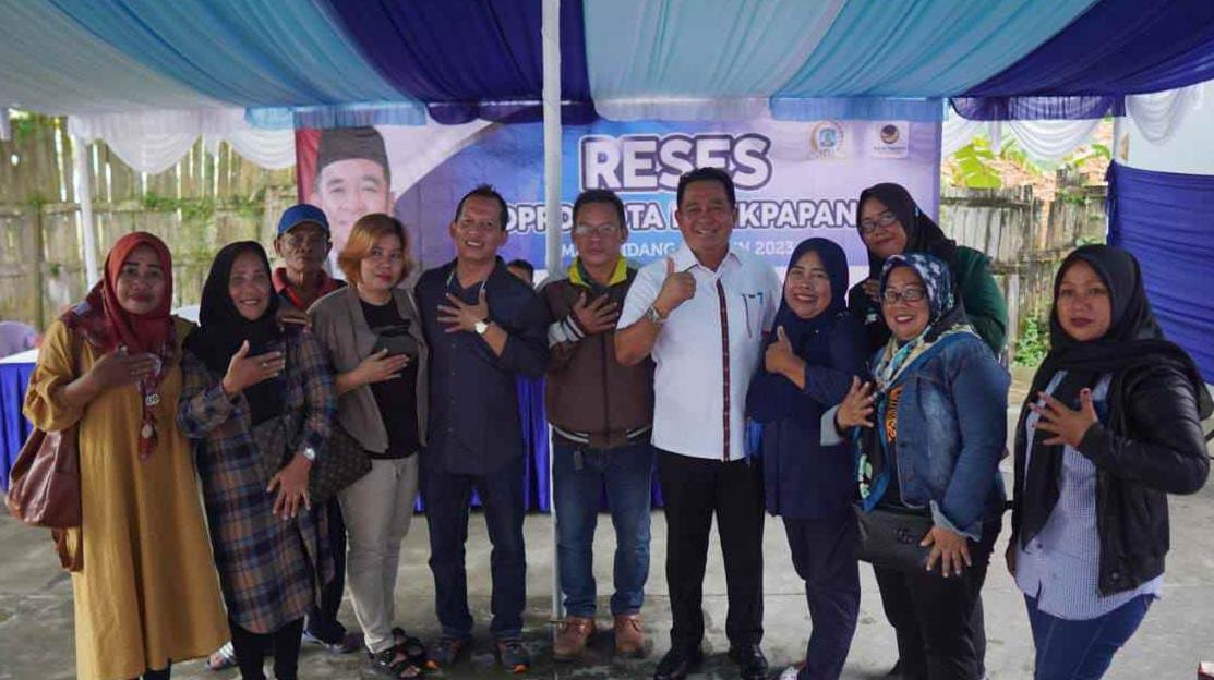 Reses Kamarudin Soroti Masalah Sampah di Pesisir Balikpapan Barat PROKALTIM 2 Reses Kamarudin Soroti Masalah Sampah di Pesisir Balikpapan Barat