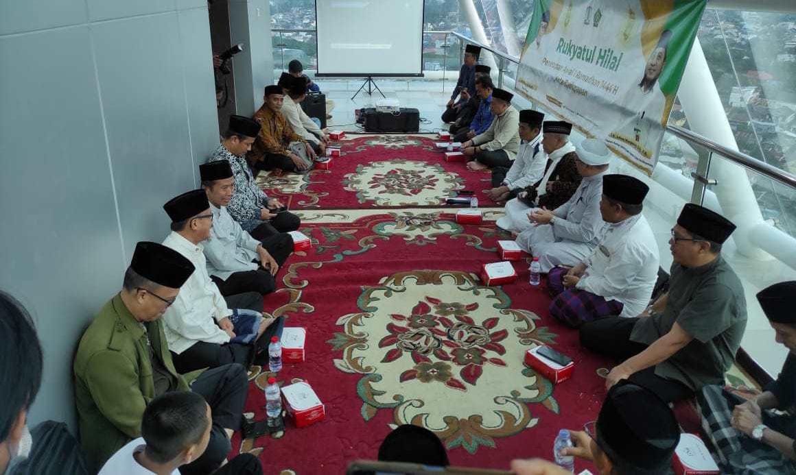 Pemantauan Hilal di Menara Masjid BIC Balikpapan, Hilal Sudah Diatas 7.8 Derajat