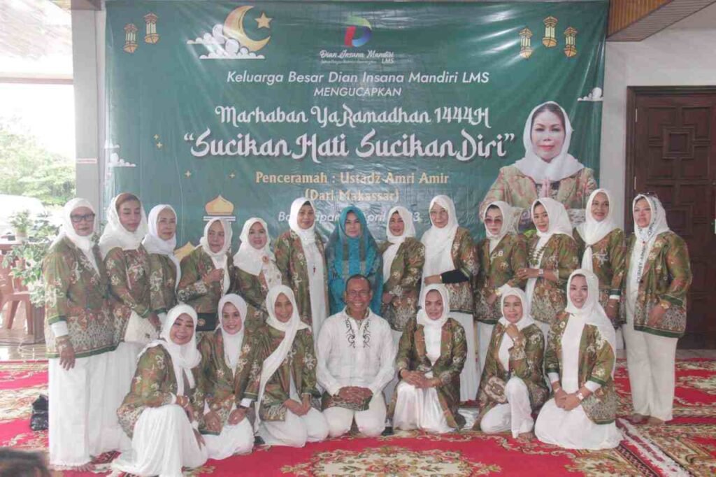 Hj Yusdiana Menggelar Pengajian dan Buka Puasa Bersama di Kediamannya