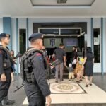 Ciptakan Rasa Aman Selama Perayaan Paskah, Brimob Kaltim Lakukan Patroli dan Pengamanan di Gereja