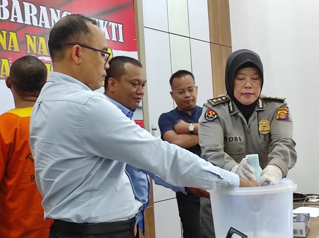 Polda Kaltim Gelar Pemusnahan Barang Bukti, 49,34 Gram Sabu di Blender