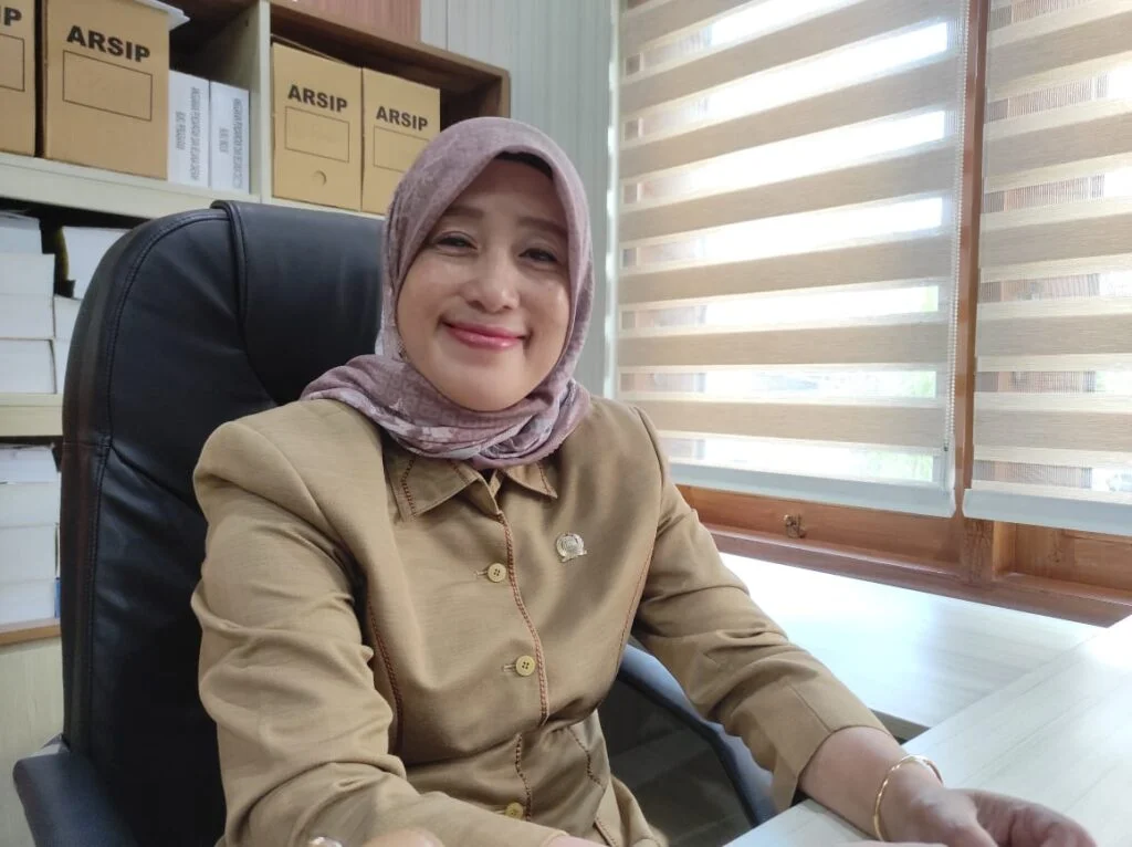 Suriani Sebut Bantuan Seragam Sekolah Gratis, Sebaiknya Dibagikan Sebelum Orangtua Murid Beli Diluar