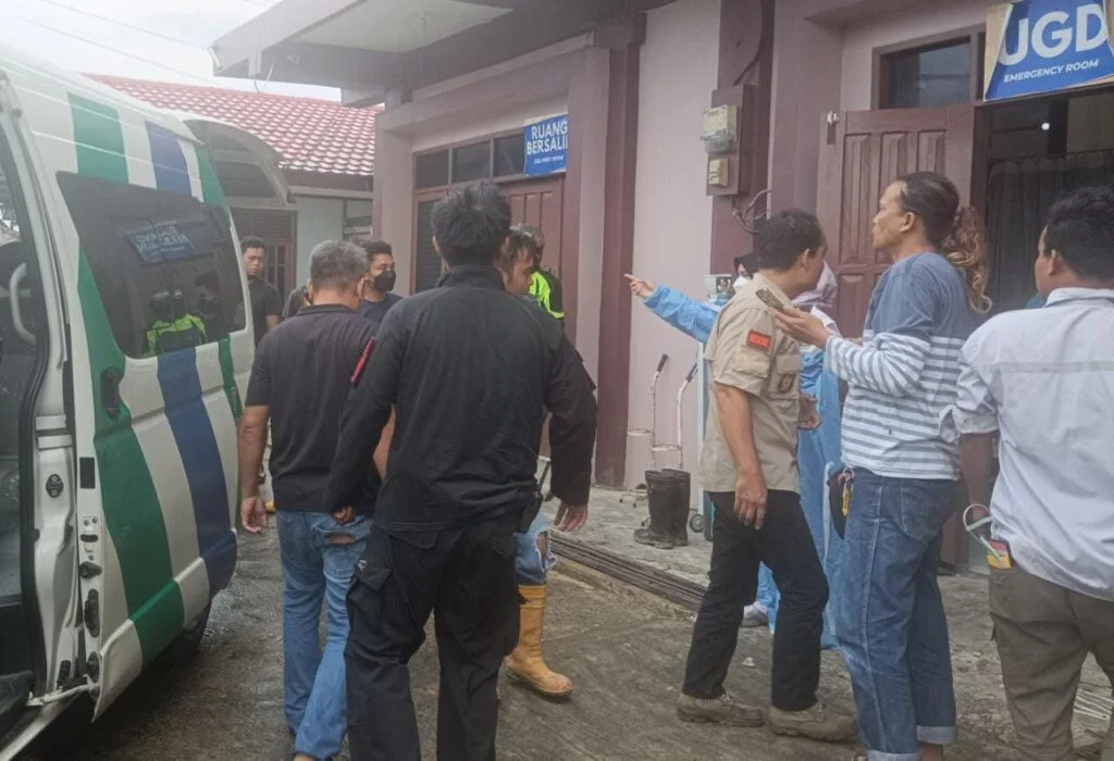 Truk Pengangkut Pekerja di Balikpapan Kecelakaan, 7 Penumpang Luka-luka Dan 1 Meninggal