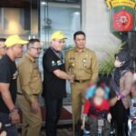 Pemkot Samarinda Salurkan 92 Unit Kursi Roda Khusus Anak Disabilitas
