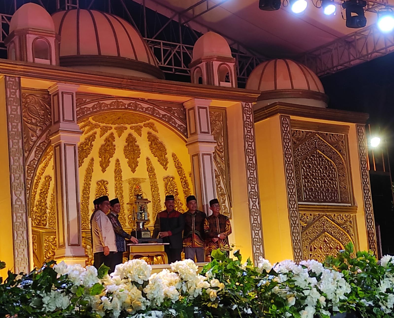 MTQ Resmi Ditutup Wagub Kaltim dan Kabupaten Kukar Juara Umum MTQ Ke-44 Kaltim