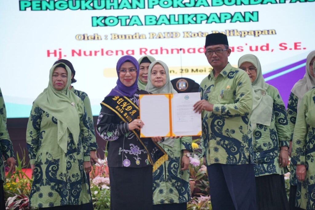 Resmi Dikukuhkan, Wali Kota Apresiasi Peran Penting Bunda PAUD Kecamatan dan Kelurahan di Masyarakat