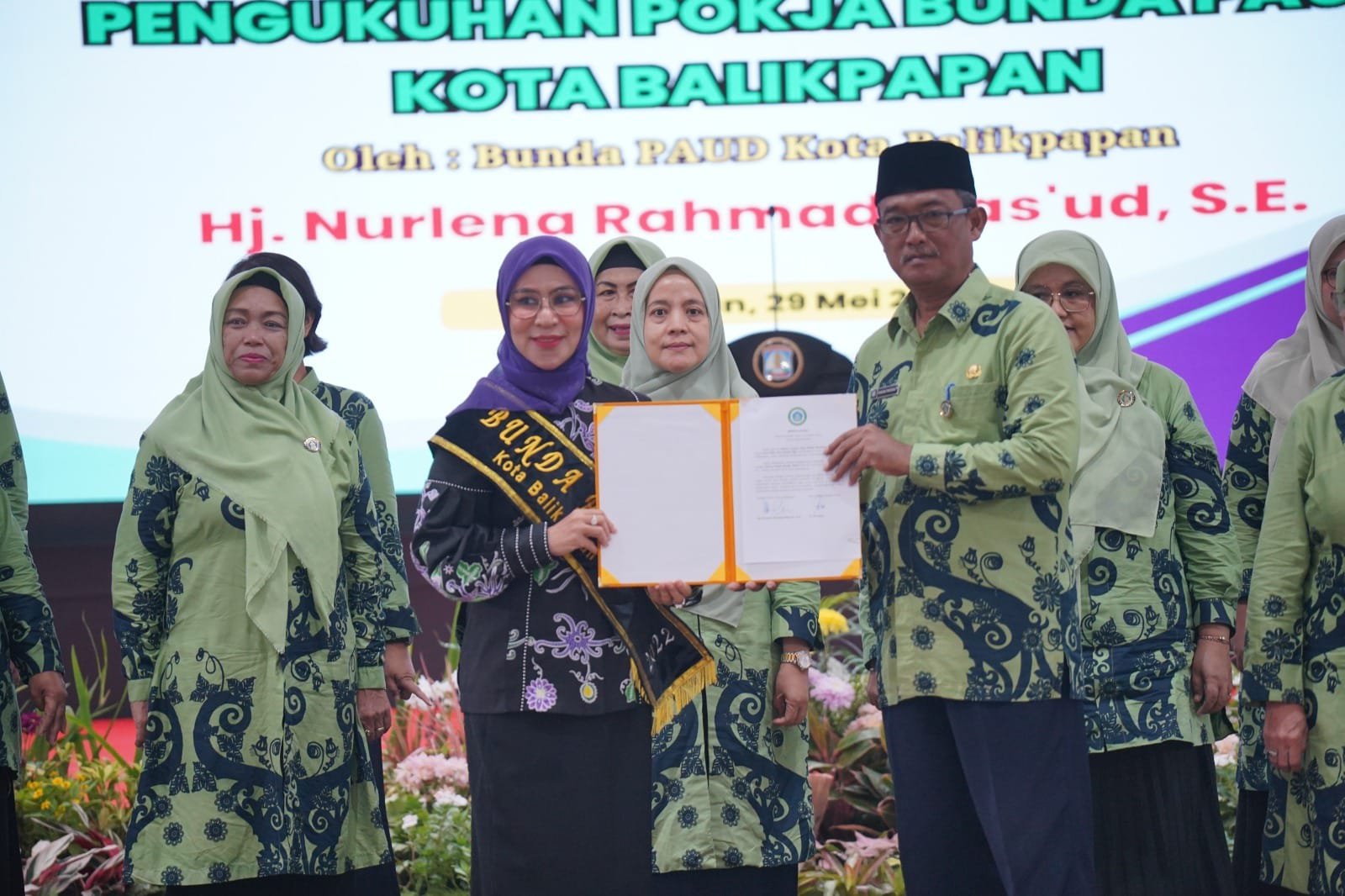 Resmi Dikukuhkan, Wali Kota Apresiasi Peran Penting Bunda PAUD Kecamatan dan Kelurahan di Masyarakat