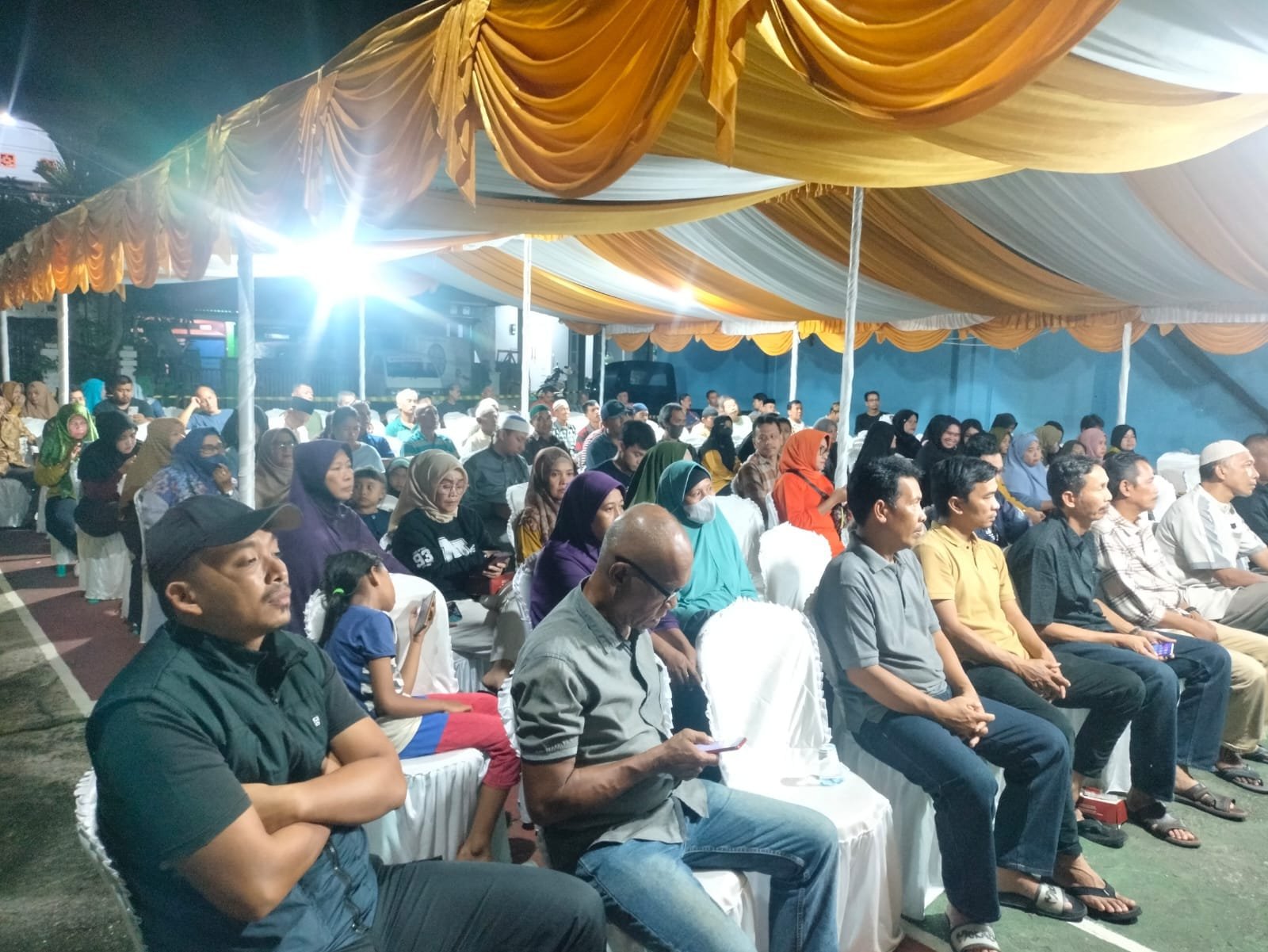 Permasalahan Banjir yang Dikeluhkan Warga Perumahan Posindo di Reses Edy Alfonso