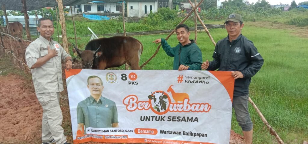 Tebar Kebaikan di Idul Adha 1444 H, Slamet Iman Santoso Berkurban, Sembelih 1 Sapi untuk Wartawan