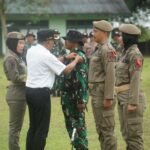 Bupati PPU Tutup Diklatsar Satpol PP kabupaten PPU di Kompi C Raider Petung