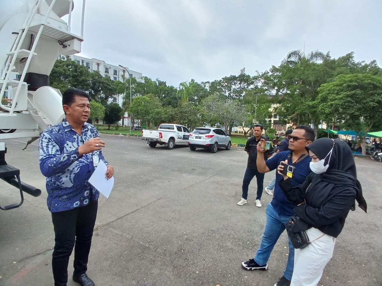 Mercedes-Benz Memperkenalkan Produk Truk Baru di Kaltim dalam Road Show Serentak 4 Kota di Kaltim