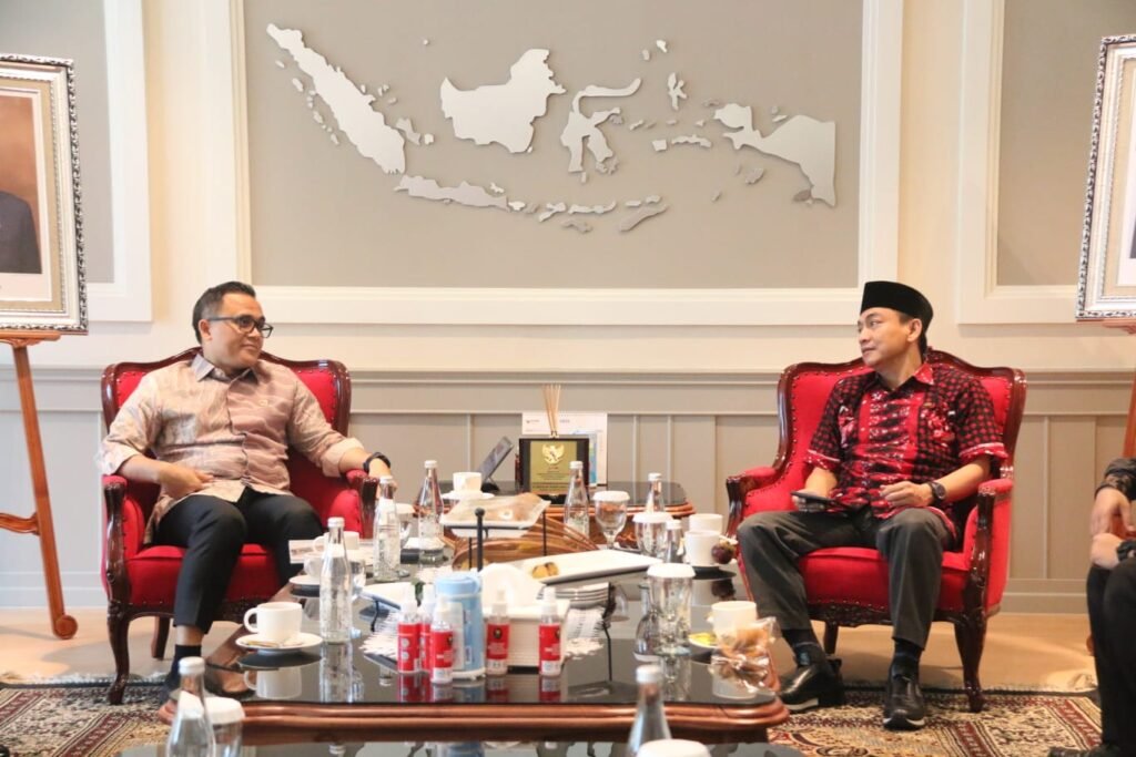 Bahas Kepatuhan Pelayanan Publik dan Reformasi Birokrasi K/L Sektor Kemaritiman dan Investasi, Ombudsman RI Temui Menteri PANRB