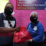 Tim Henjelina Humanis Jiwa Kembali Berbagi di Jumat Berkah