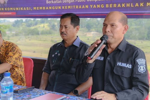 Ditbinmas-Polda-Kaltim-menggelar-Program-Jumat-Curhat-Kapolda-Kaltim-di-Obyek-Wisata-Bukit-Kebo-Kelurahan-Manggar-RT-037-Kecamatan-Balikpapan-Timur-pada-Jumat (29/9/2023)