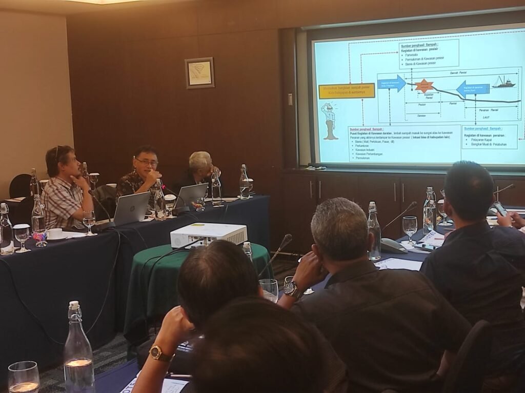 DPRD Balikpapan Gelar Diskusi Kajian Akademik Bahas Masalah Penanganan Sampah Pesisir