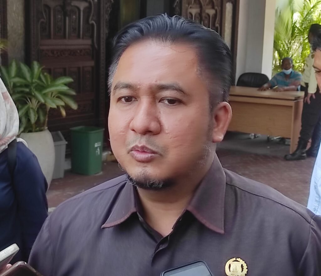 Rapat Ke Tiga Lakukan Voting Terbuka, Partai Koalisi Sepakati Dua Nama Budiono dan Risty Utami Sebagai Calon Wawali