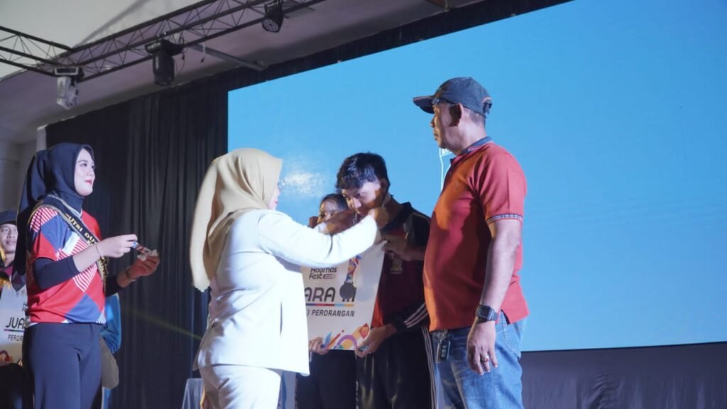 Anggota DPRD Balikpapan, Hj Kasmah Mengucapkan Selamat Kepada Duta Olahraga 2023 Terpilih