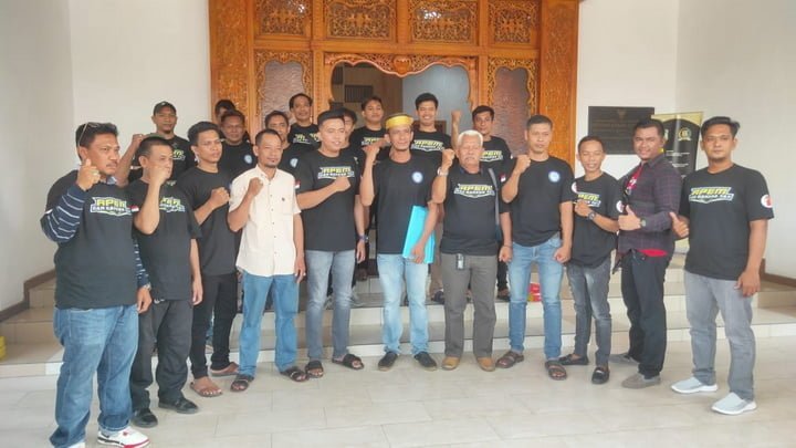 Aliansi Penjual Eceran Minyak (APEM) Balikpapan saat beradi di Gedung DPRD Kota Balikpapan