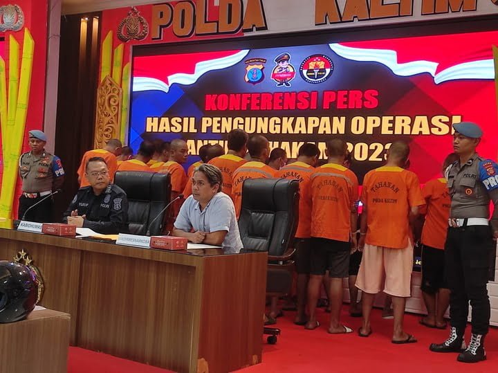 Polda Kaltim mengelar jumpa pers terkait kasus narkoba