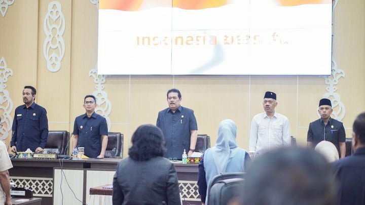 Rapat paripurna ke-23 Masa Sidang III DPRD Kota Balikpapan