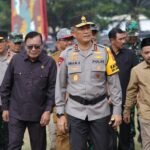 Apel Gelar Pasukan Ops Mantap Brata 2023-2024 ini diikuti unsur Forkopimda, Pangdam VI/Mlw, jajaran Pejabat Utama Kodam VI/Mlw, Pejabat Utama Polda Kaltim, KPU, Bawaslu, Satpol PP, Dishub dan Linmas Provinsi Kaltim.