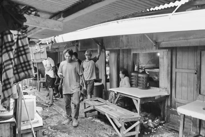 warga yang mendiami Gang Rombong Samarinda (Foto: Ps)