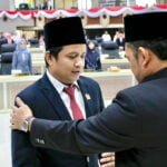 Selamat Ari Wibowo, Anggota DPRD Kaltim pada momen pengambilan sumpah/janji PAW sisa masa jabatan tahun 2019-2024 di Gedung Utama pada Rapat Paripurna Ke-39 DPRD Kaltim,Rabu (1/11/23)