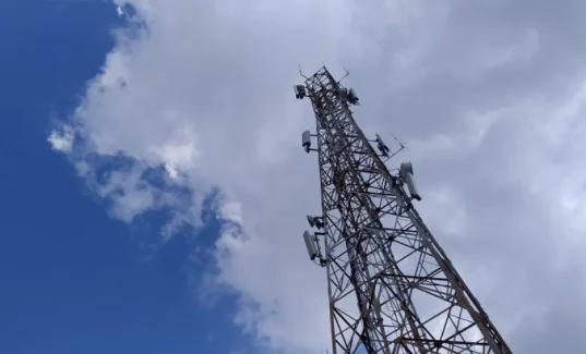 Ilustrasi Tower pemancar jaringan internet di Kukar (Istimewa)