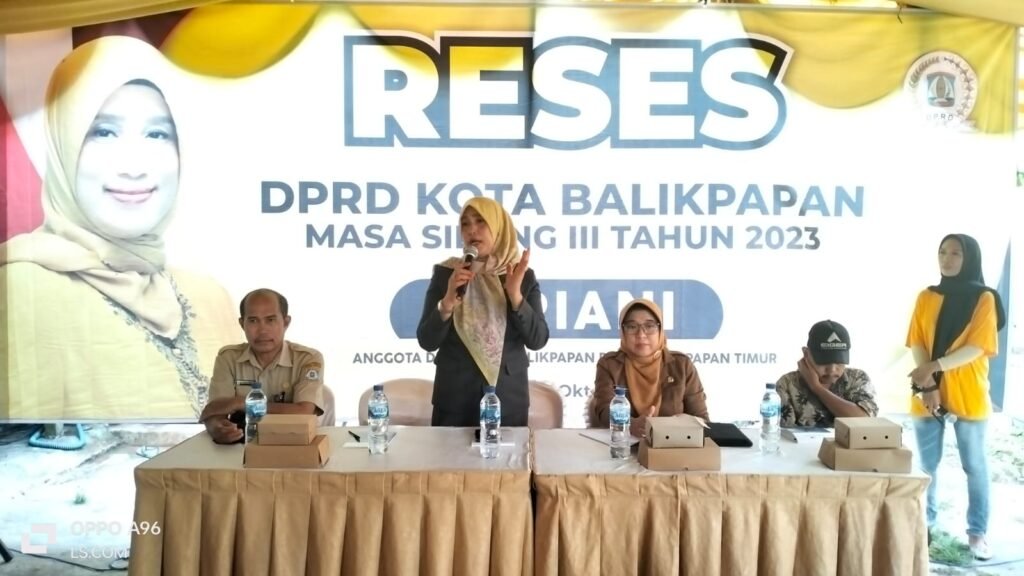 Dalam rangka menyerap aspirasi masyarakat, Anggota DPRD Kota Balikpapan dari Fraksi Golkar, Suriani melakukan giat reses di masa sidang ke III 2023, di daerah pemilihannya di RT 9 kelurahan Manggar