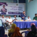 Wakil Ketua DPRD Kalimantan Timur (Kaltim), Sigit Wibowo melaksanakan kegiatan Sosialisasi Wawasan Kebangsaan (Sosbang) yang ke-8 tentang empat pilar kebangsaan di Balikpapan Regency RT 50, blok D2 No 12, Balikpapan Selatan