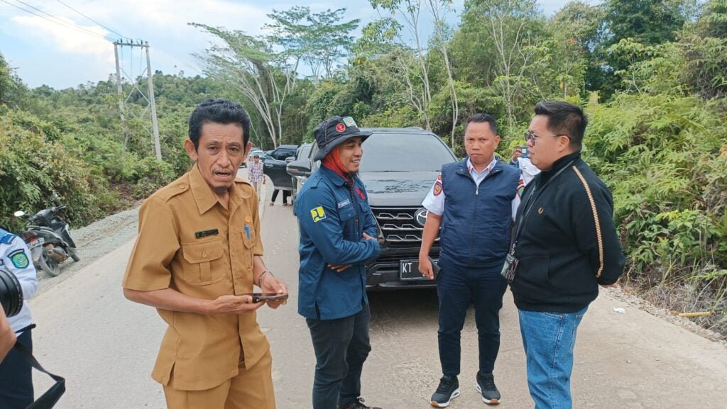WhatsApp Image 2023 12 01 at 11.20.43 Edi - Rendi Sukses Dorong Pemerintah Pusat - Provinsi Bangun Jalan Poros Kota Bangun - Tenggarong PROKALTIM