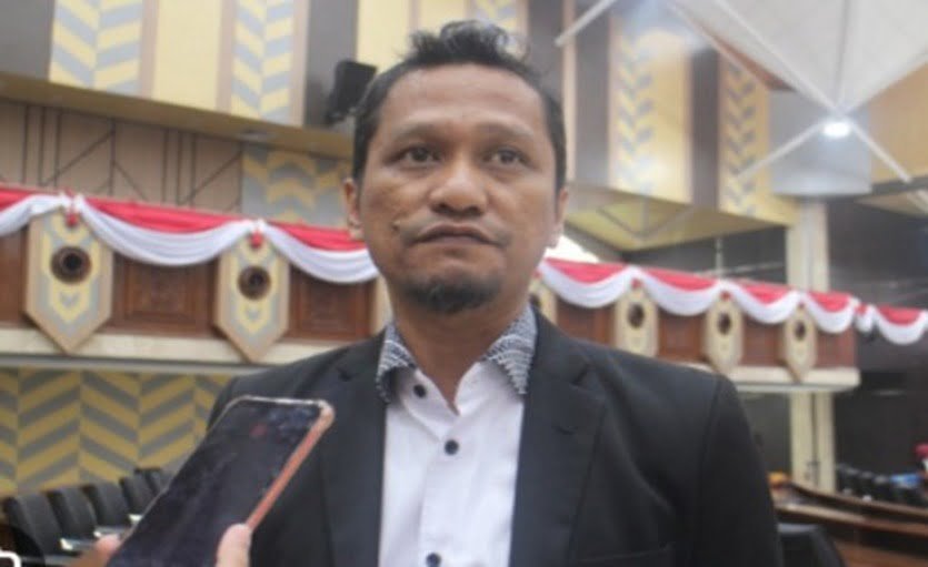 WhatsApp Image 2023 12 21 at 22.11.54 Terkait Truk Kontainer yang Parkir Dibahu Jalan Untung Suropati Sungai Kunjang, DPRD Kaltim Nidya Listiyono Minta Dishub Ambil Tindakan PROKALTIM