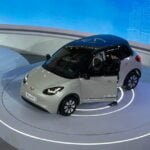 Wuling Binguo EV saat diperkenalkan di Summarecon Mall Serpong.