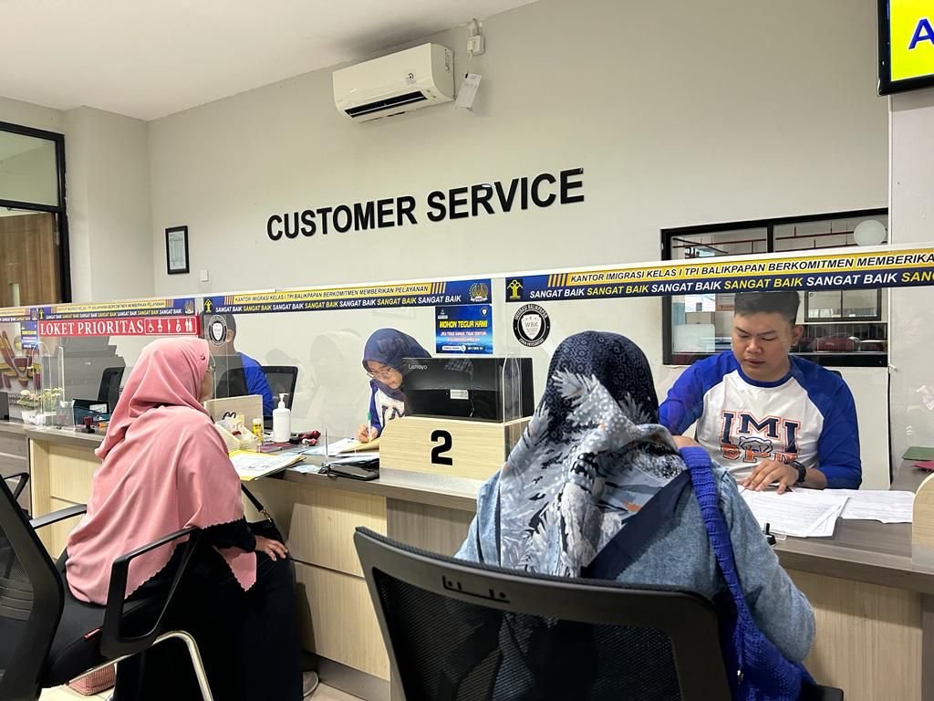 WhatsApp Image 2024 01 14 at 12.19.49 Hari Bhakti Imigrasi ke-74, Kanim Balikpapan Hadirkan Layanan Paspor Simpatik PROKALTIM