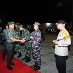 Kapolda Kaltim Sambut Kedatangan Panglima TNI di Bumi Etam